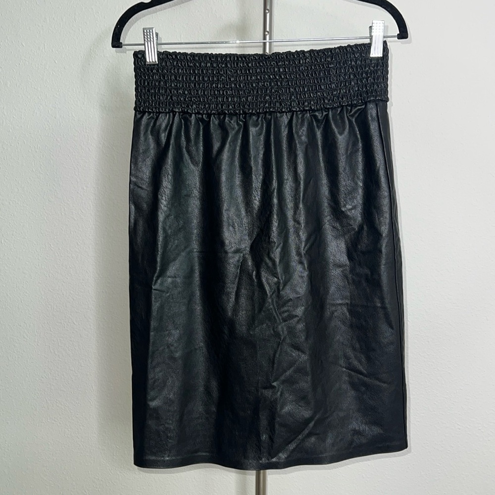Commando Faux Leather Smoothing Skirt with Smocked Waistband New With Tags